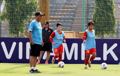 HLV ĐT Việt Nam nói gì sau 2 trận đấu tập?