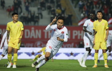 'Tướng' Nghiêm giúp Hải Phòng dẫn đầu V-League với 2 trận toàn thắng