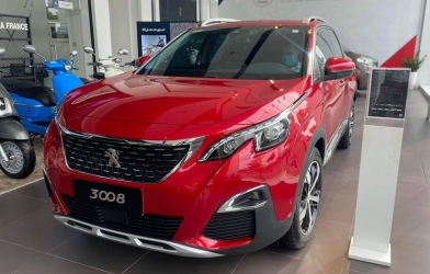 Cặp SUV của Peugeot giảm giá “kịch sàn”, đe nẹt Mazda CX-5, Fortuner