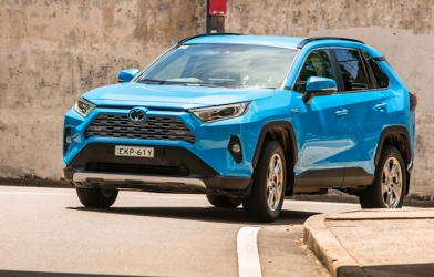 'Siêu phẩm' SUV đẹp long lanh của Toyota sắp mở bán, đe nẹt CX-5, CR-V