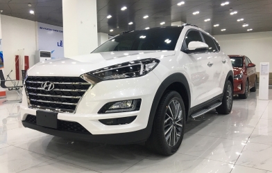 Hyundai Tucson giảm giá giảm gần 100 triệu đồng, cạnh tranh CX-5, CR-V