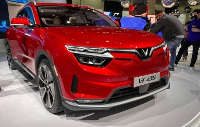 Thông số kỹ thuật VinFast VF e35: Nội thất tiện nghi và thông minh