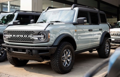 Ảnh thực tế Ford Bronco – mẫu SUV siêu hầm hố sắp về Việt Nam