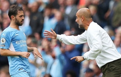 Man City không kiểm soát được ngôi sao, Barca và PSG 'mừng thầm'?