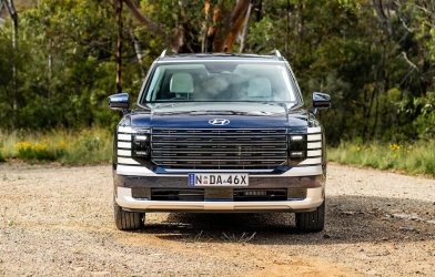 Chủ xe Hyundai Palisade Hybrid khen nội thất hơn mong đợi, so sánh độ êm với Lexus TX