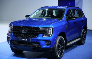 Ford Everest 2022 sắp ra mắt tại Việt Nam, nhiều trang bị đấu Fortuner, SantaFe