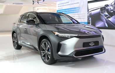 Cận cảnh mẫu SUV điện mới của Toyota: thiết kế đẹp, cạnh tranh EV6, Ioniq 5