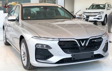 Tổng hợp ưu đãi ô tô VinFast tháng 5: giá xe Lux, Fadil rẻ chưa từng có