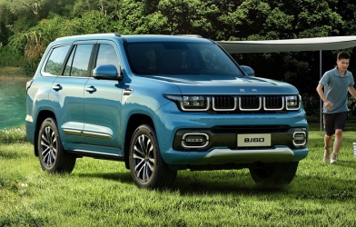SUV Trung Quốc “gây sốt” với thiết kế lai giữa Toyota Land Cruiser và Jeep