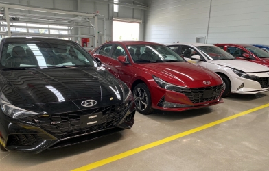 Hyundai Elantra 2023 bất ngờ xuất hiện tại Việt Nam, ra mắt vào tháng 8?