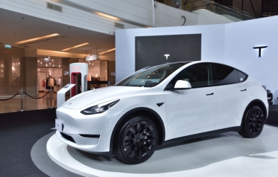 Tesla Model Y mở bán tại Thái Lan: giá hơn 1 tỷ đồng, xứng tầm đấu VF 8