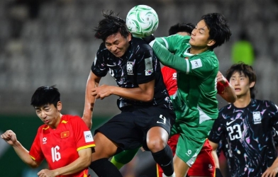 Một cầu thủ U23 Việt Nam đá trọn 600 phút gây kinh ngạc châu Á