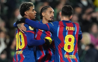 Iniesta hết lời ca ngợi 'truyền nhân' xuất chúng ở Barca