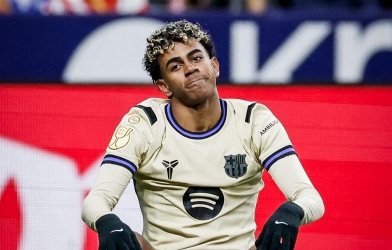 Barca lo sốt vó vì dấu hỏi mang tên Yamal