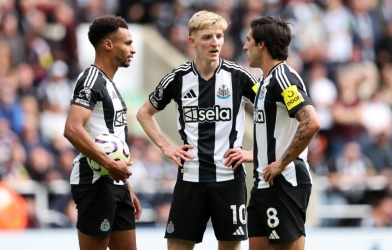 'Dồn tiền đi chợ', MU lấy cả 2 sao giá 200 triệu Euro