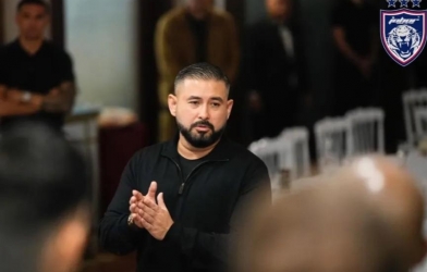 Sếp lớn Malaysia: 'Nộp hết bằng chứng gian lận cho chính quyền đi'