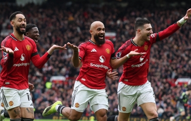 Real Madrid chuẩn bị 30 triệu Euro để 'cuỗm' trụ cột của MU