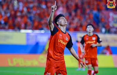 'Người thay thế Tiến Linh' toả sáng trước ngày lên ĐT Việt Nam