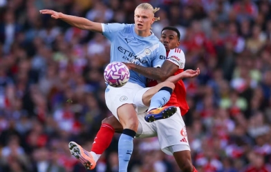 Siêu trung vệ Arsenal nói thẳng về Haaland trước chung kết Carabao Cup