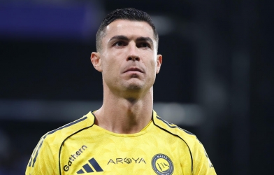 Ronaldo khiến fan lặng người khi lên tiếng về việc giải nghệ