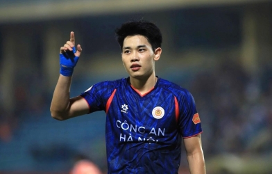 HLV Chu Đình Nghiêm: 'Đình Bắc là cầu thủ nội số 1 V.League'