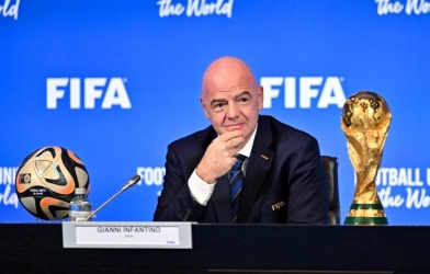 NÓNG: Hàng tỷ người có thể không được xem World Cup 2026