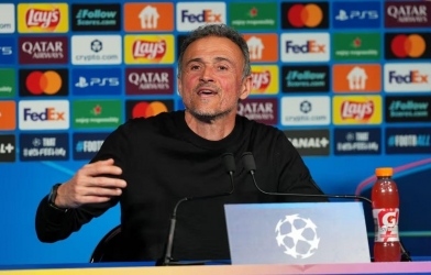 Luis Enrique: 'PSG đấu Bayern hệt như Rafael Nadal gặp Federer, Djokovic'