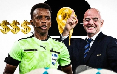 Mỹ chặn cửa trọng tài Somalia, FIFA tuyên bố 'trả đủ'