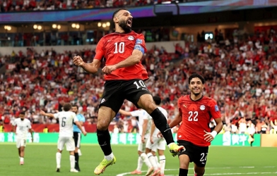 Salah rực sáng, Ai Cập ngược dòng nhấn chìm New Zealand