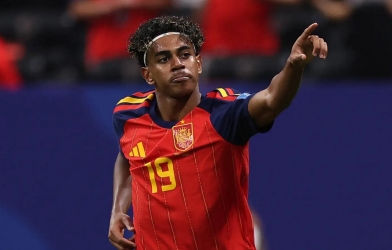 Lamine Yamal tiết lộ 3 cầu thủ khiến anh mê mẩn tại World Cup 2026