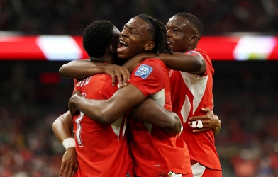 Trực tiếp bóng đá Thụy Sĩ 1-0 Algeria: Tấn công dữ dội