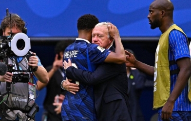 Mbappe xin lỗi Deschamps, lý do phía sau khiến nước Pháp xót xa