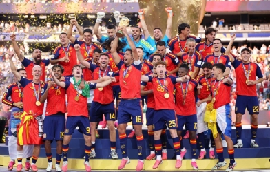 Tây Ban Nha vô địch, FIFA thưởng số tiền khiến cả thế giới choáng