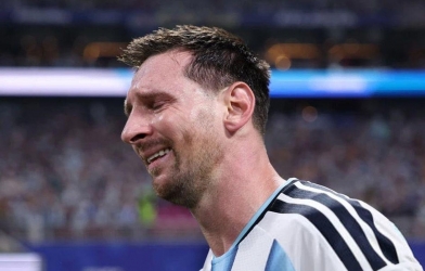 Bố của Messi qua đời
