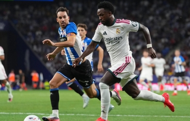 Vinicius bị phán một câu gây sốc, Real Madrid cũng khó xử