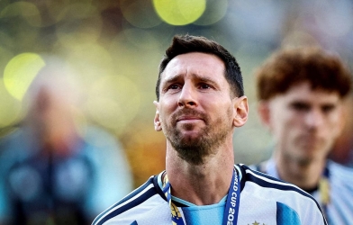 HLV Barca nói 1 điều khiến fan nghẹn lòng khi Messi chia tay ĐT Argentina