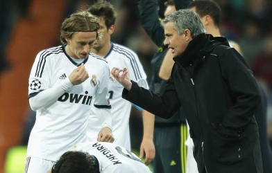 Mourinho là chìa khóa, Modric tiết lộ chuyện đến Real sau 14 năm
