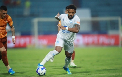 Trực tiếp bóng đá Nam Định 3-0 HAGL: Tấn công dữ dội