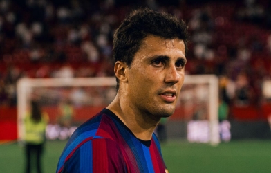 Rodri dùng 'lời Pep dạy' cảnh báo cực gắt Barca