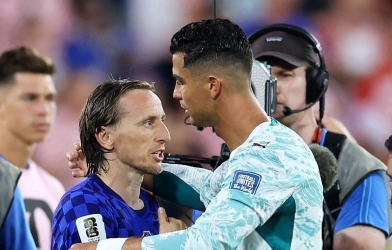Ronaldo gặp biến lớn, Modric phải thốt lên 1 điều