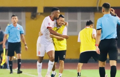 Trực tiếp bóng đá Viettel 1-2 Hà Tĩnh: Siêu phẩm thế giới