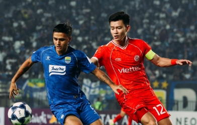 Trực tiếp bóng đá Persib Bandung 1-0 Viettel: Bàn thua sững sờ