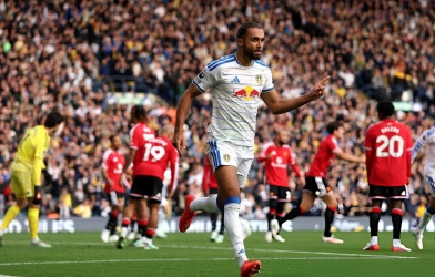 Trực tiếp bóng đá Leeds 1-1 MU: Bàn thua sững sờ