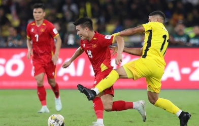Nhà báo Pháp nổi giận vì Malaysia gian lận với Việt Nam vẫn được AFC khen
