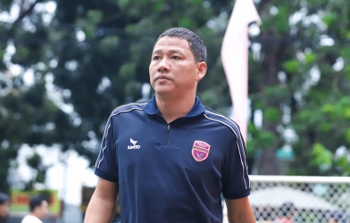 HLV Anh Đức không lo bị sa thải ở Becamex TPHCM