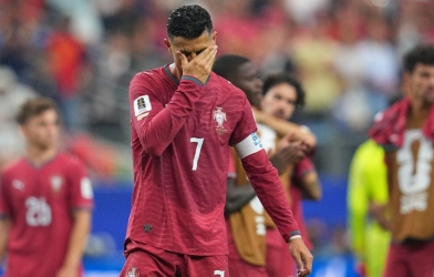 Từ Kroos đến Ronaldo, những huyền thoại gục ngã trước siêu dự bị Tây Ban Nha