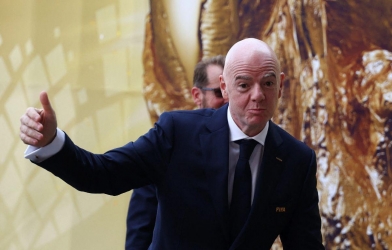 Chủ tịch FIFA tìm đường giữ ghế, Việt Nam có thể nằm trong nhóm quyết định
