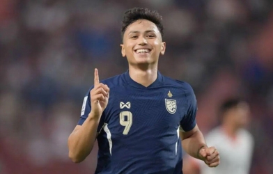 Tái xuất sau 17 tháng, ‘át chủ bài’ hàng công Thái Lan tuyên bố mục tiêu lớn trước bán kết AFF Cup
