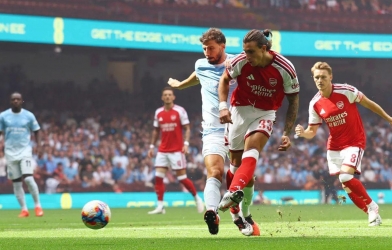 Ngôi sao Arsenal phá kỷ lục lịch sử chỉ sau 23 giây, mở đường cho màn hủy diệt Man City