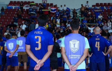 CĐV Thái Lan nổi giận dù đội nhà vào chung kết AFF Cup: 'Đá kiểu này, kiếp sau mới mơ World Cup'